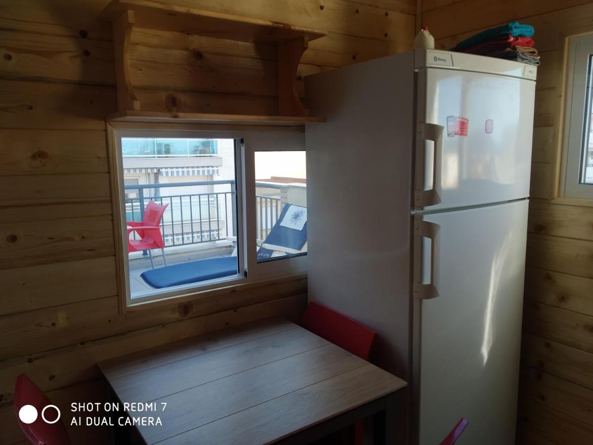 Habitacion Familiar En Un Atico Con Gran Terraza Y,Cocina ,En La Playa Burriana Ngoại thất bức ảnh