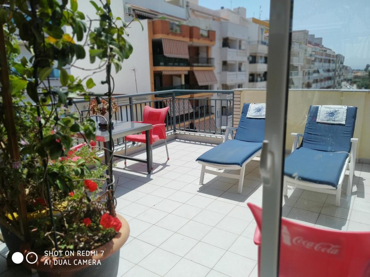Habitacion Familiar En Un Atico Con Gran Terraza Y,Cocina ,En La Playa Burriana Ngoại thất bức ảnh